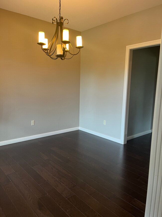 Foto del edificio - 1025 Vineyard Way