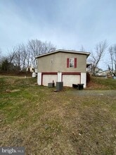 Building Photo - 470 Plum Alley