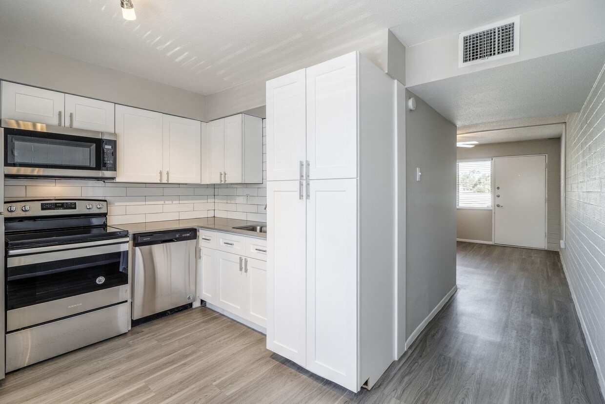 Westmount at Downtown Tempe Apartments Tempe, AZ