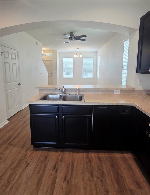 Building Photo - 8821 Walnut Gable Ct
