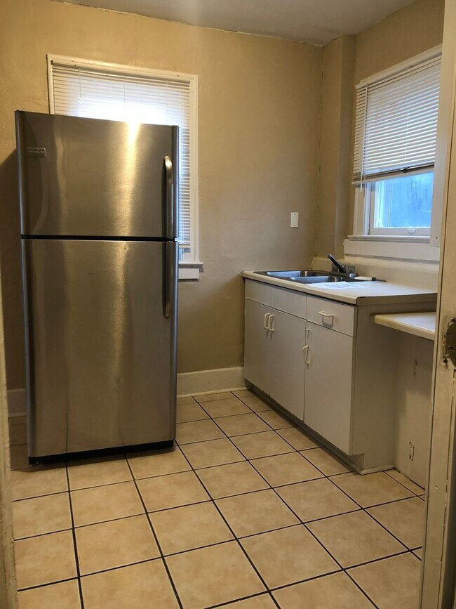 1313 Roosevelt Ave, Toledo, OH 43607 House Rental in Toledo, OH