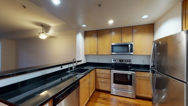 Interior Photo - Edgewater