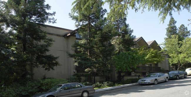 Creekside Court Apartments Rentals - Walnut Creek, CA | Apartments.com