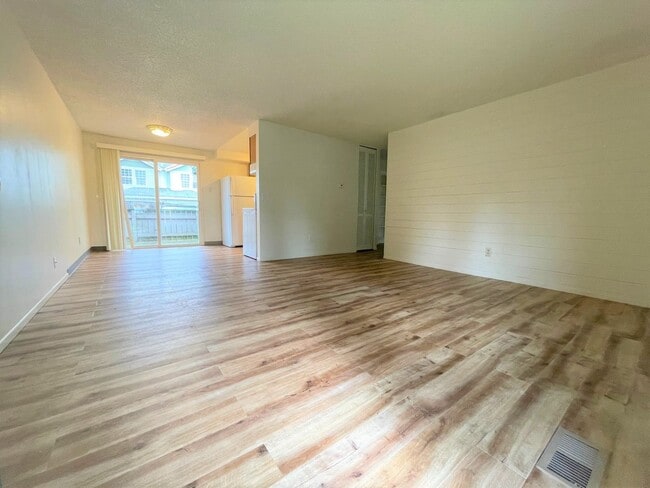 Foto del edificio - 1330 S Ivy St