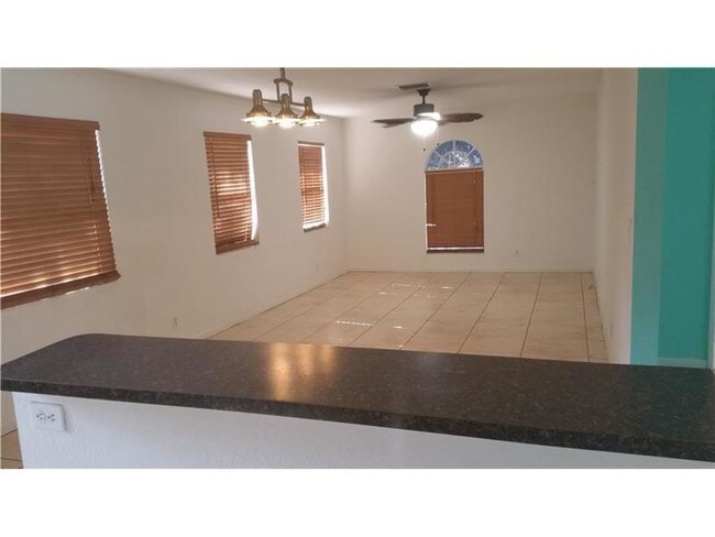 Foto del edificio - 2620 NW 5th St