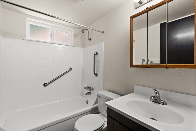Foto del edificio - Capitol Club Apartments