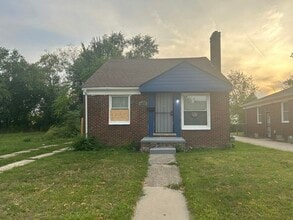 Building Photo - 3693 Somerset Ave