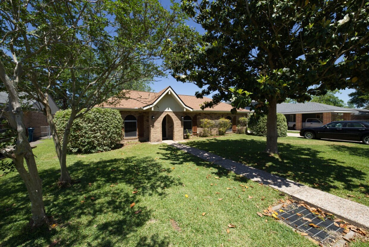 106 Seattle St, Lafayette, LA 70506 House Rental in Lafayette, LA