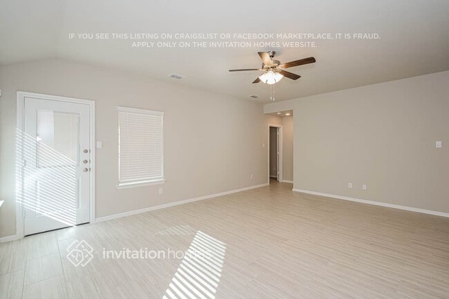 Building Photo - 422 Lubbock Dr