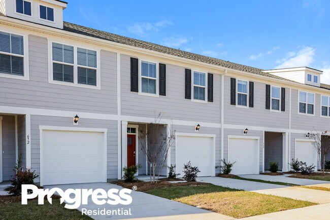 Building Photo - 670 Trotters Ln