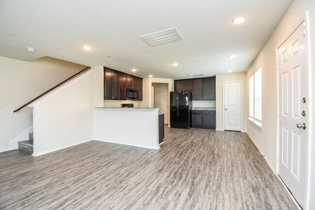 Building Photo - 14750 Jasper Stream Ct