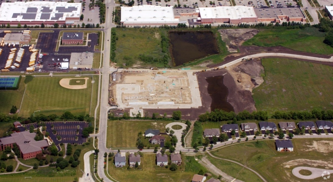 Aerial Photo 2 - The Oaks at Algonquin