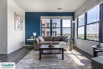 Building Photo - 11221 Synergy Dr