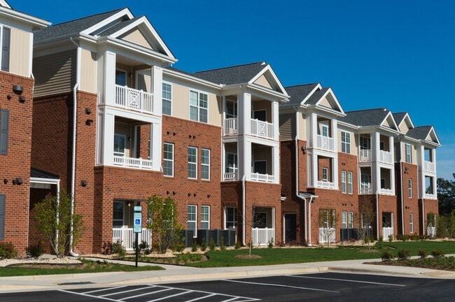 Building Photo - The Manchester Apartment Homes