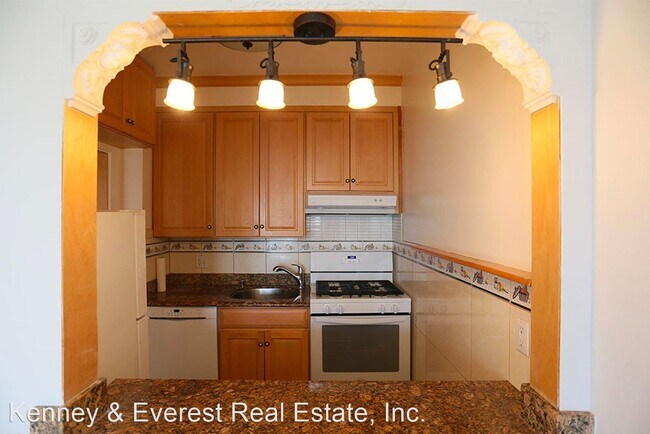 Building Photo - 1 br, 1 bath House - 2941 Gough #7