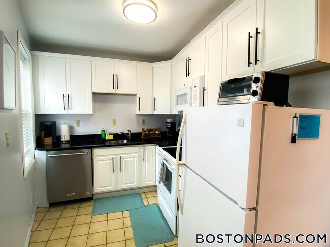 Foto del edificio - 1004 Tremont St