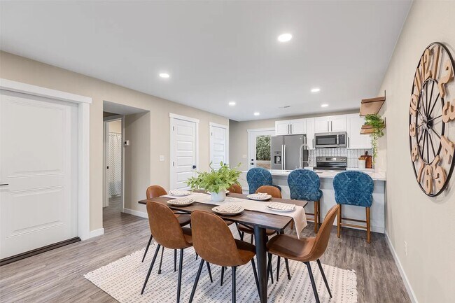Foto del edificio - 2506-2508 Castle Pines Dr