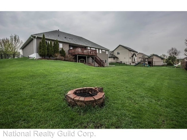 Building Photo - 5 br, 4 bath House - 19xxx Cabrilla Way