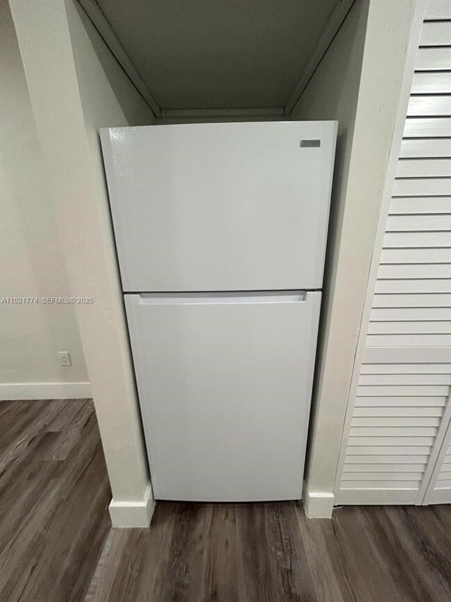 Building Photo - 2931 NW 47th St