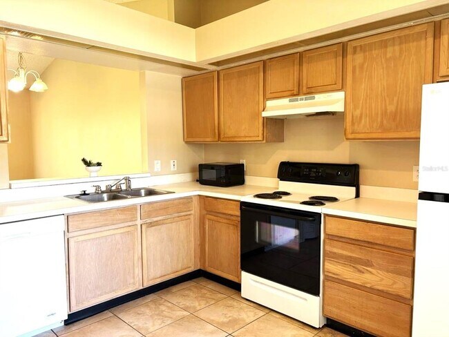 Building Photo - 1244 Barefoot Bay Dr