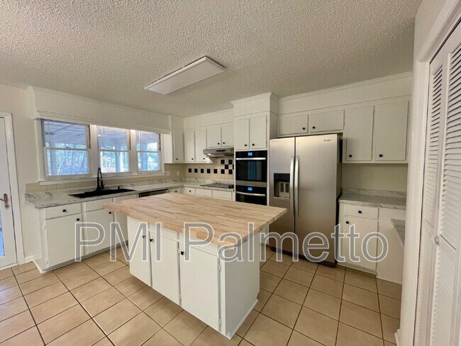 Foto del edificio - 1422 Beaver Dam Rd