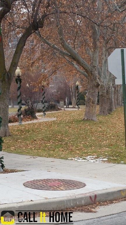 Foto del edificio - 146 E 4th Ave