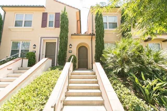 Primary Photo - 86 Revival