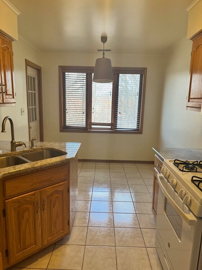 Foto del edificio - 5140 Shadow Creek Dr