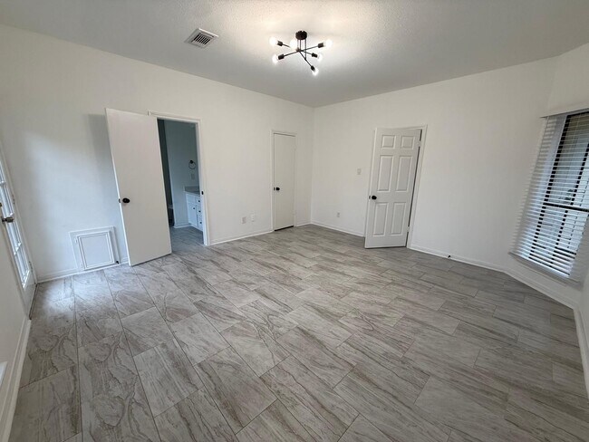 Foto del edificio - 4731 N Cashel Cir