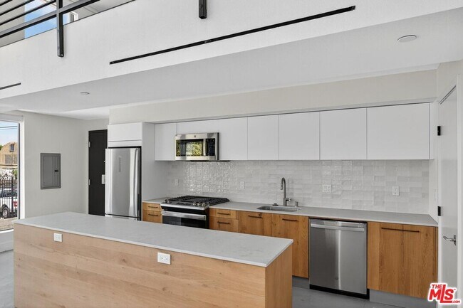 Foto del edificio - 2412 Eads St