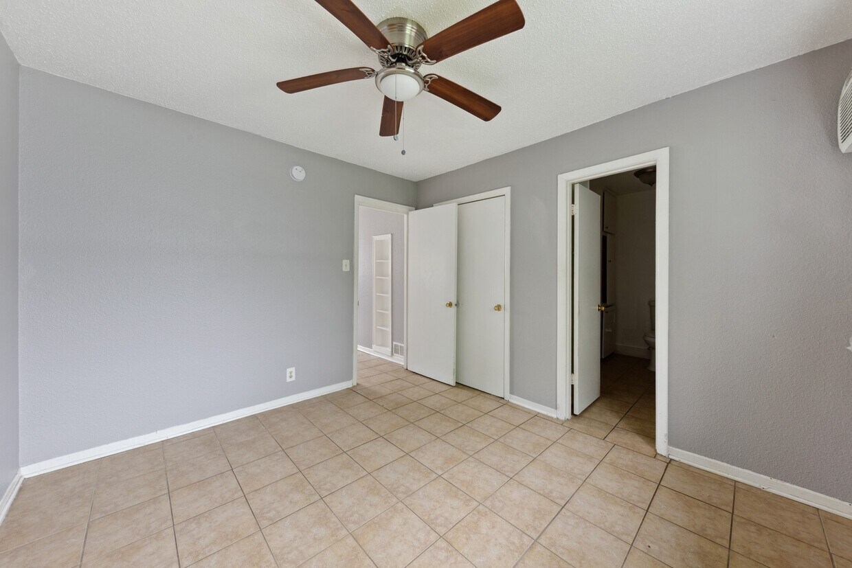 Foto del edificio - 3906 Video St