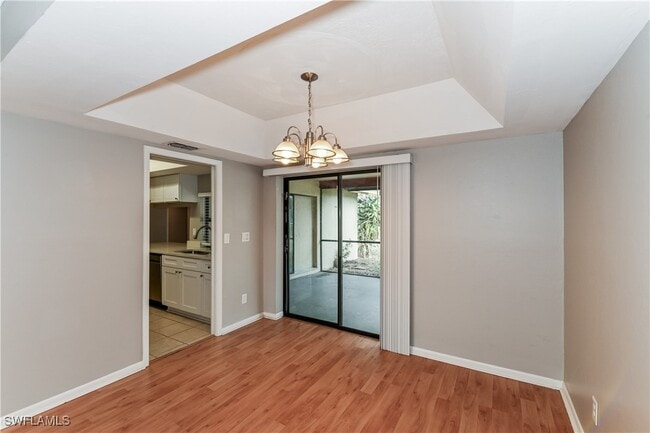 Building Photo - 8445 Winged Foot Dr