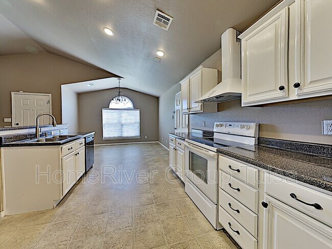 Foto del edificio - 25855 E 90th St S