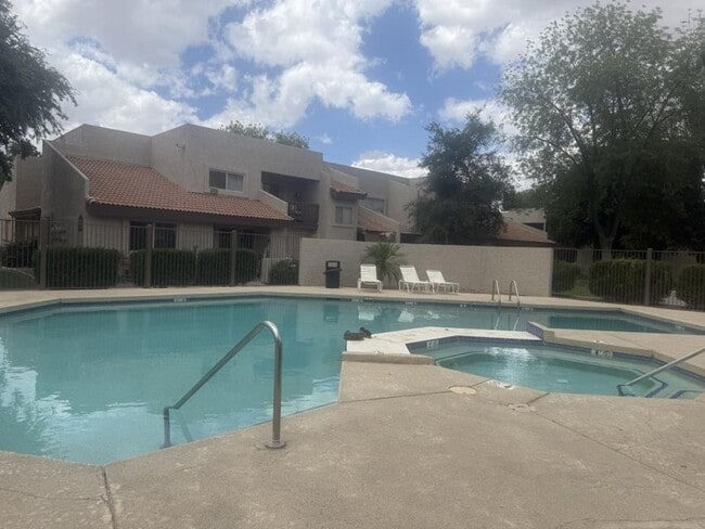 Building Photo - 520 N Stapley Dr