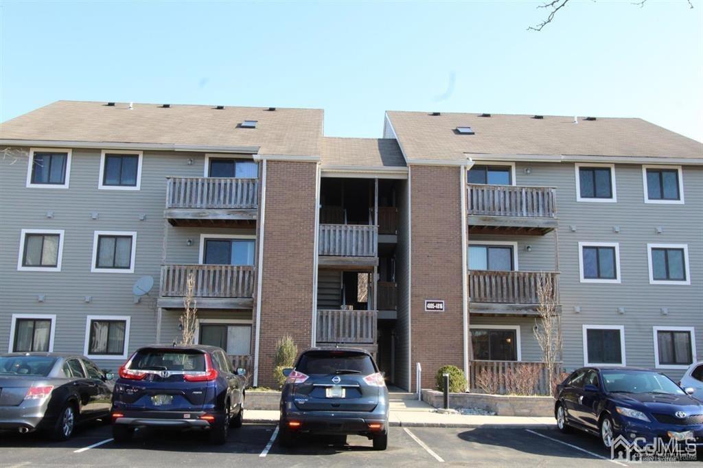 Foto principal - 4812 Ravens Crest Dr