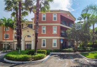 Building Photo - 4404 SW 160th Ave
