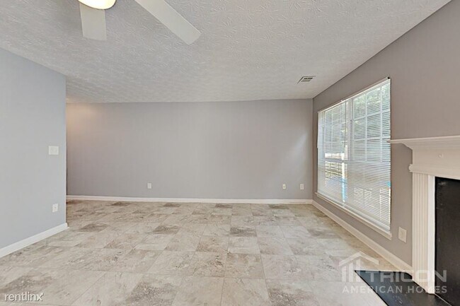 Building Photo - 3703 Harvest Dr