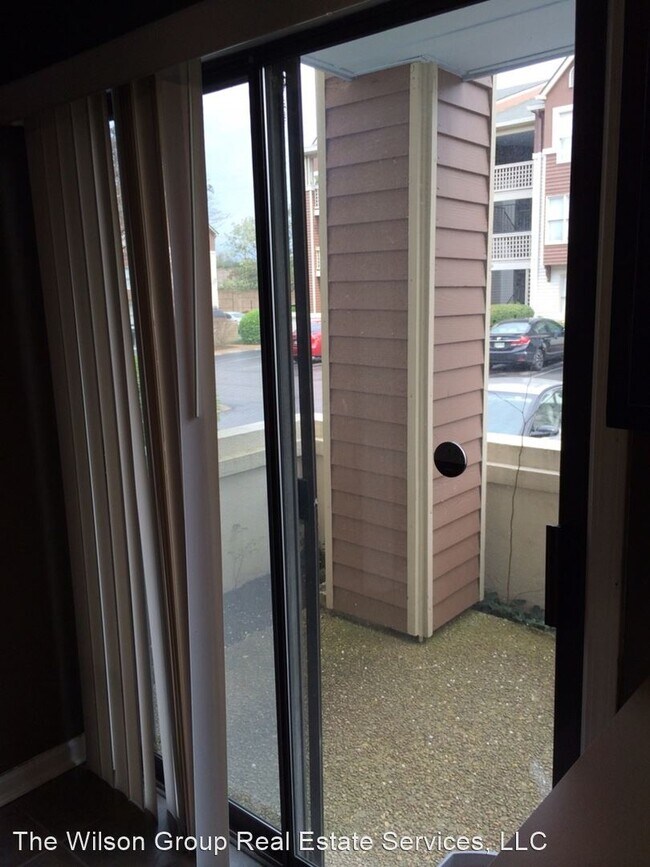 Foto del edificio - 2 br, 2 bath House - 213 Hillsboro Place