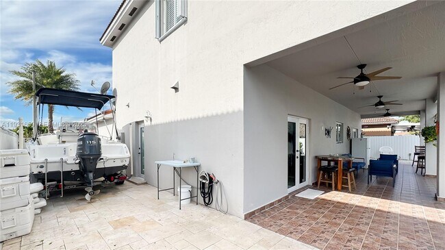 Foto del edificio - 18361 SW 154th Ave