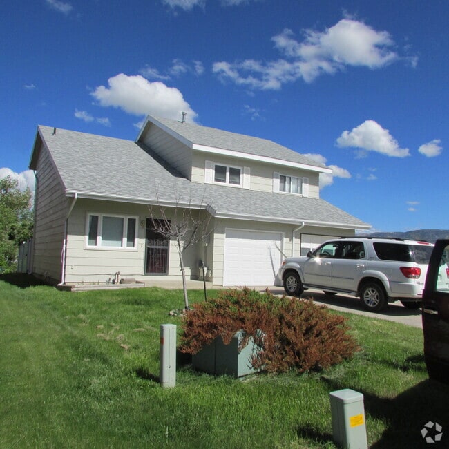 New Claremont Senior Living Apartments for Rent Casper, WY 3