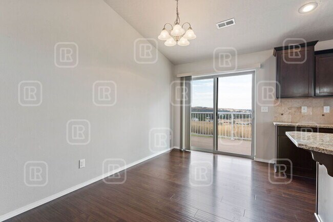 Building Photo - 1015 N Olson Hill Ct