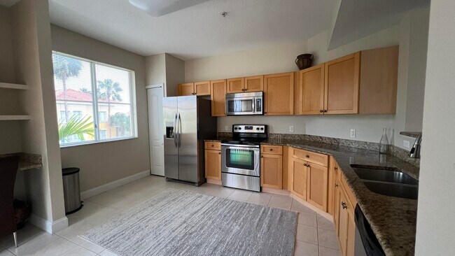 Building Photo - 11021 Legacy Dr