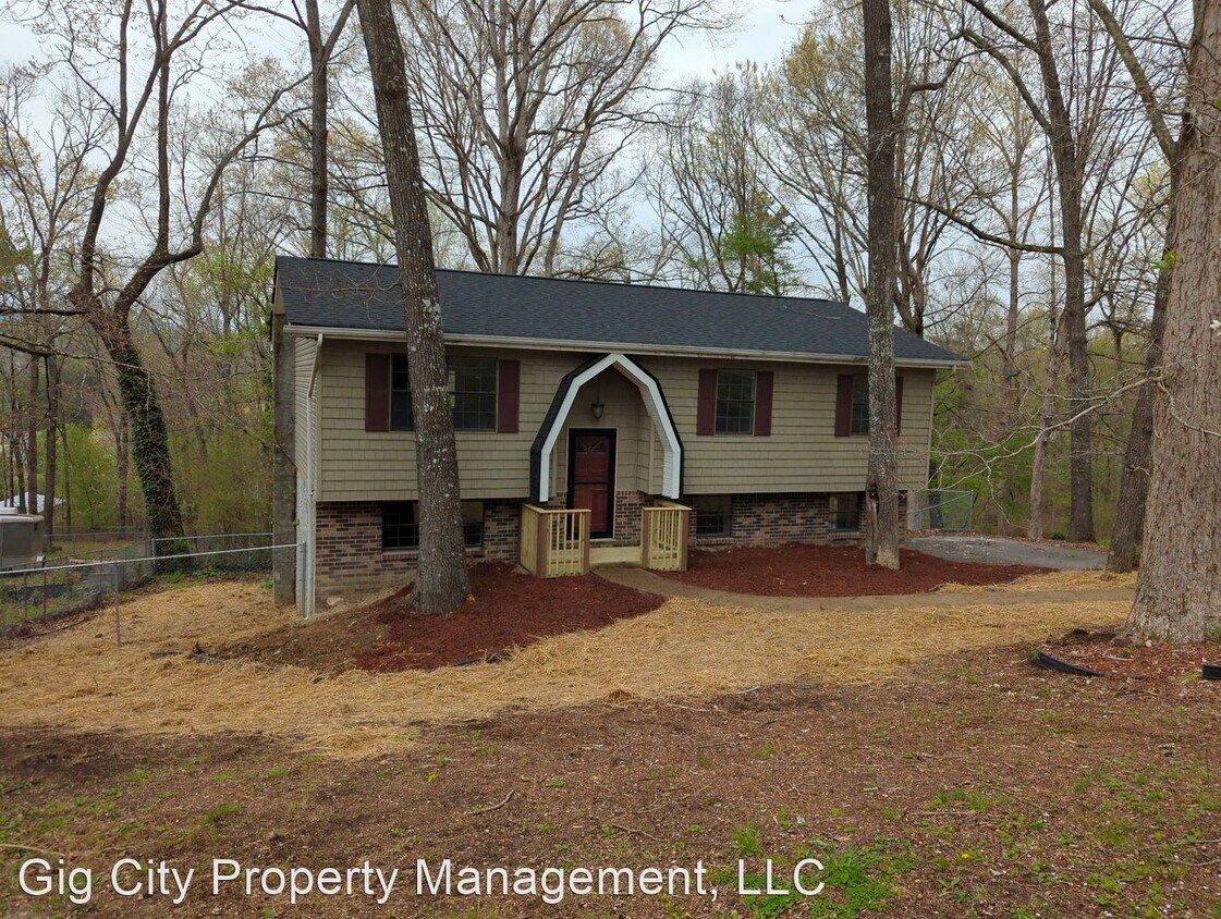Foto principal - 3 br, 2 bath House - 1605 Wendy Circle