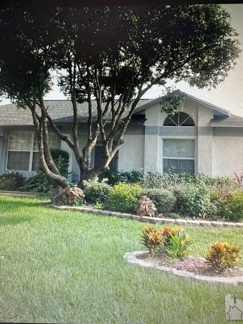 Building Photo - 8048 Cloverglen Cir