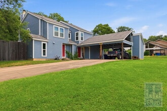 Building Photo - 8108 Hood Cir