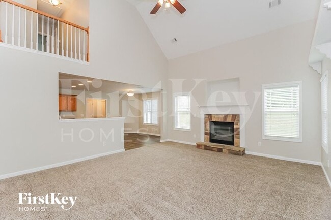 Building Photo - 36 Crown Dr