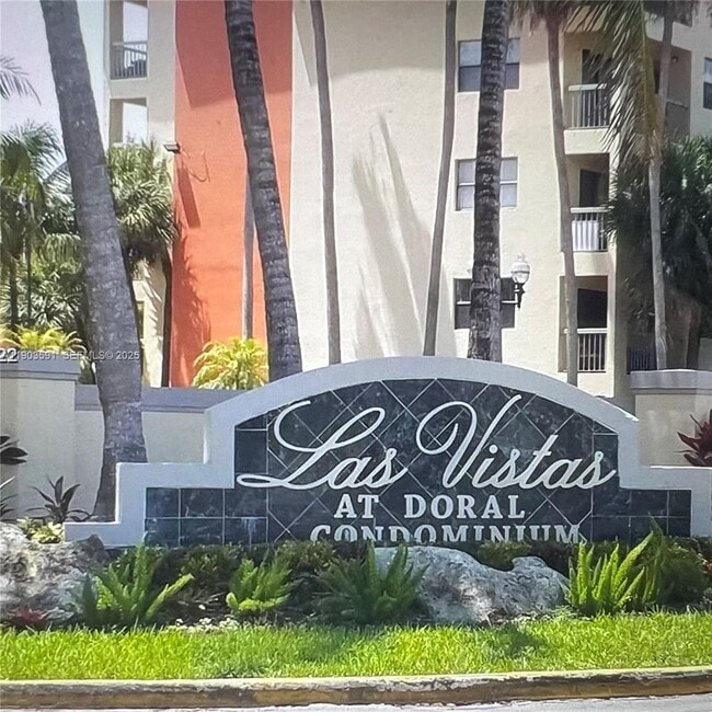 Foto del edificio - 8120 Geneva Ct