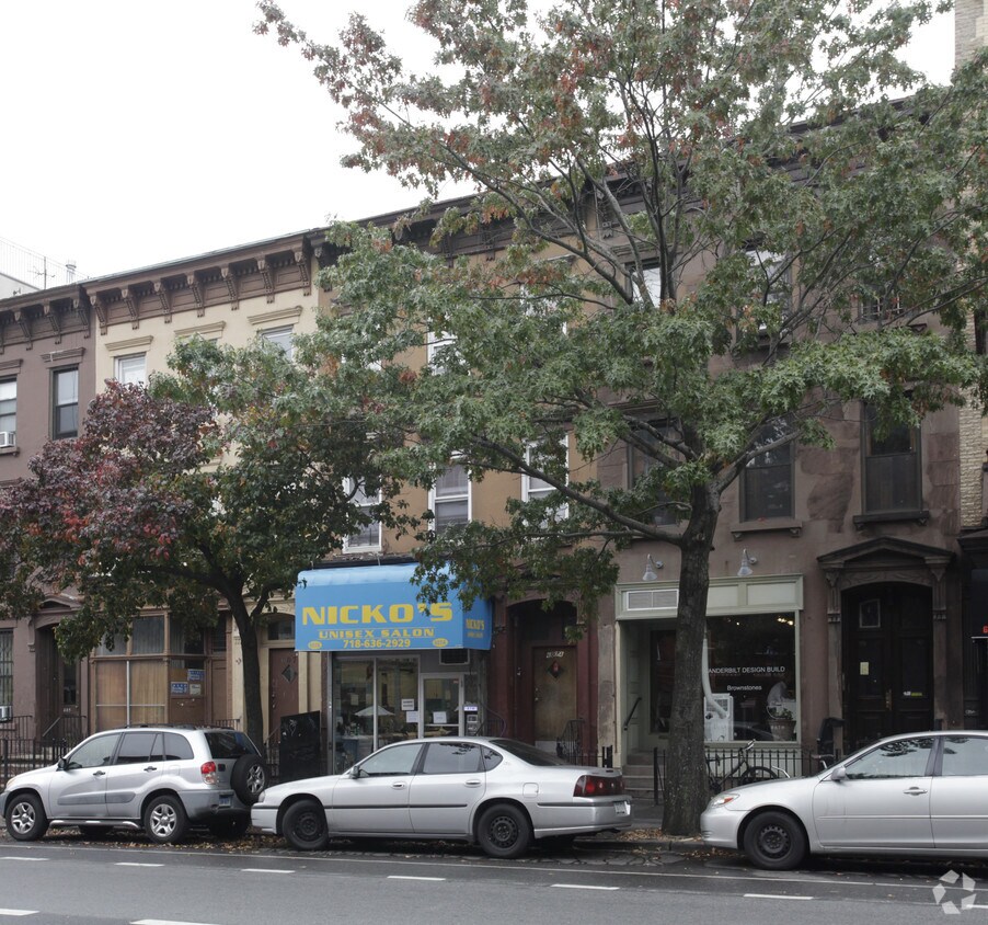 Primary Photo - 607A Vanderbilt Ave