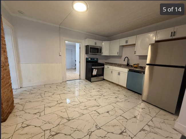 Building Photo - 36 North St