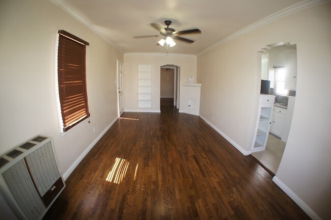 Foto del edificio - 4124-4126 1/2 Monroe St